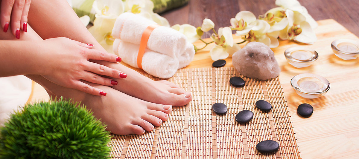 Natural Hand and Foot Care Products for Cold Weather