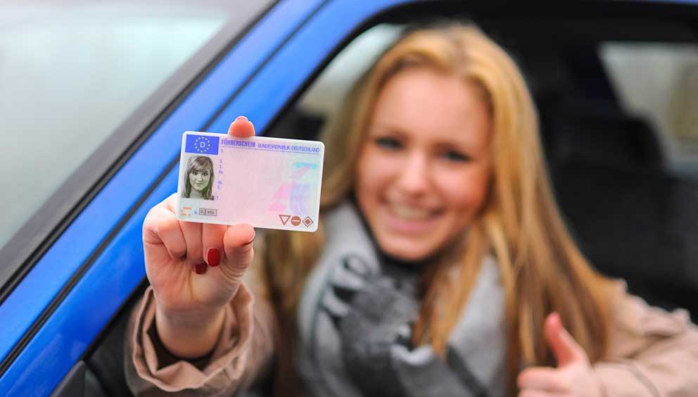 Comprar un permiso de conducir registrado - Fabricante de permisos de conducir auténticos