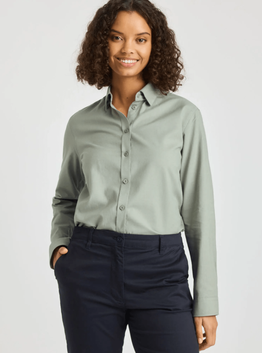 The Ultimate Guide to Work Uniforms: Function Meets Fashion – Timeless Pages